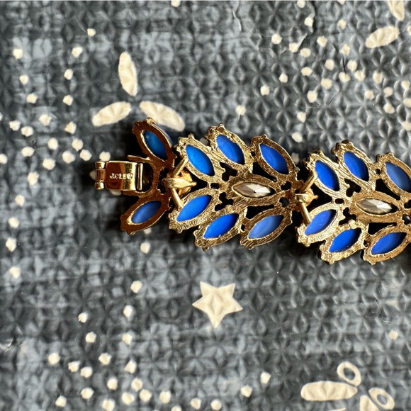 J. Crew Blue Bracelet - Picture 3 of 4